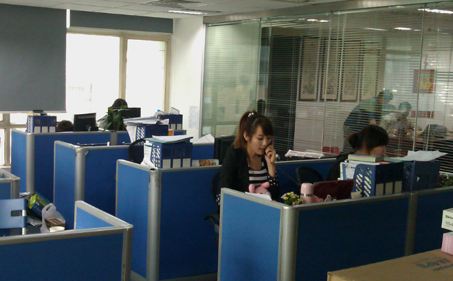 干混砂浆与水泥制品批发在建筑施工中的技术应用解析